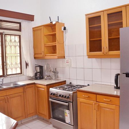 Corinya Serviced Apartments Entebbe Quarto foto